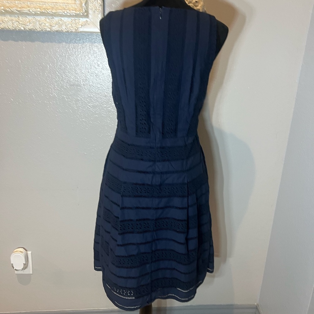 Brooks Brothers Navy Sleeveless Lace Dress - Picture 8 of 11